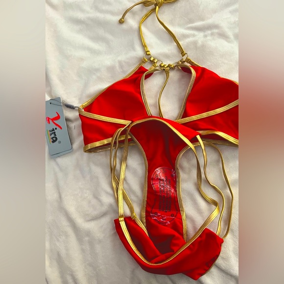 Red and gold two piece bikini - Picture 3 of 3